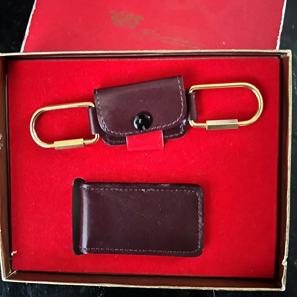 Vintage Bosca Leather Moneyclip / Keychain Gift Set